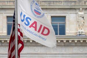 Bandeira da USAID(Agência dos Estados Unidos para o Desenvolvimento Internacional)